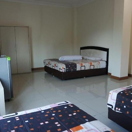 Hotel Sulawesi Gorontalo Surabaja Exteriér fotografie