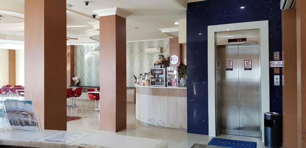 Hotel Sulawesi Gorontalo Surabaja Exteriér fotografie